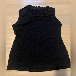 Black House White Market Top Size XL